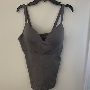 Underoutfit Shaping Lift Cami